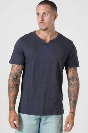 Jack & Jones JJESPLIT NECK TEE SS NOOS Black Slim