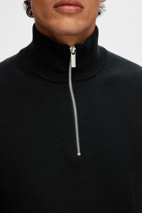 Selected Dane LS Structure Knit Half Zip Black