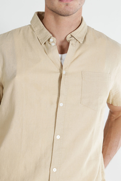 Solid Allan SS Linen Shirt Curds & Whey