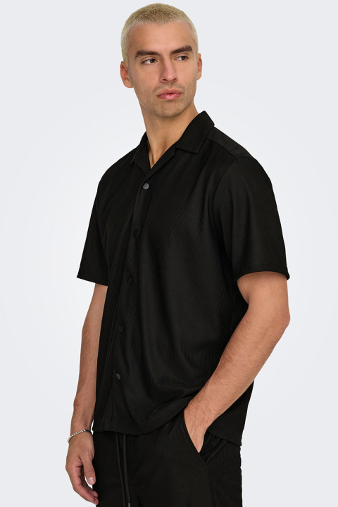 ONLY & SONS Kari Relaxed Plizze Resort SS Shirt Black