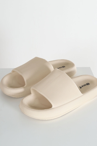 Soft Beach Sandal Beige