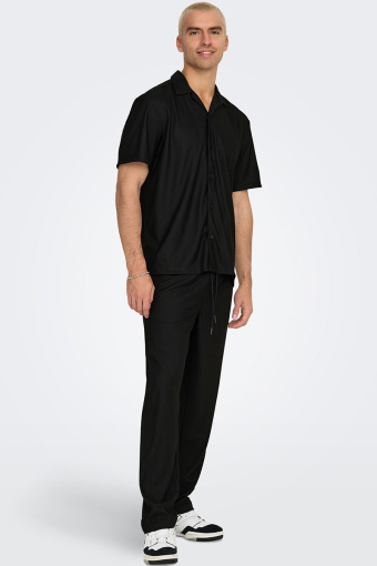 Kari Relaxed Plizze Resort SS Shirt Black