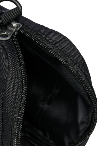 Jamie Small Slingbag Black